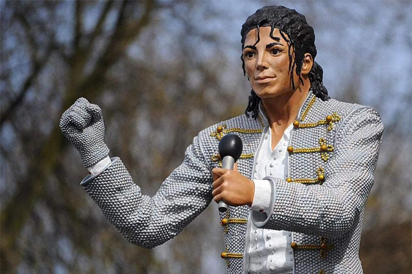 Статуя Майкла Джексона